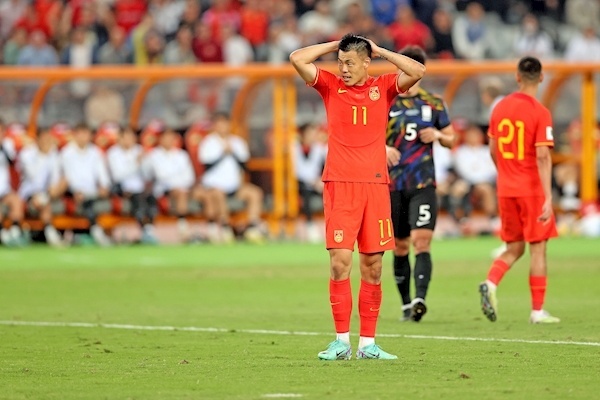 成绩不理想 世界杯亚洲区预选赛中国队0：3不敌韩国队