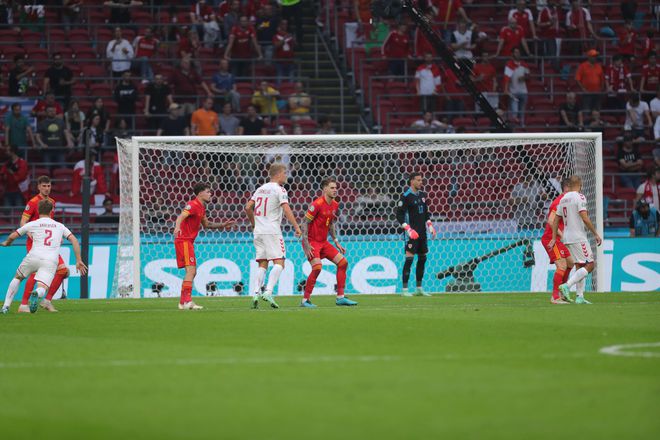丹麦也成为欧洲杯历史上首支连续2场比赛都打进至少4球的球队